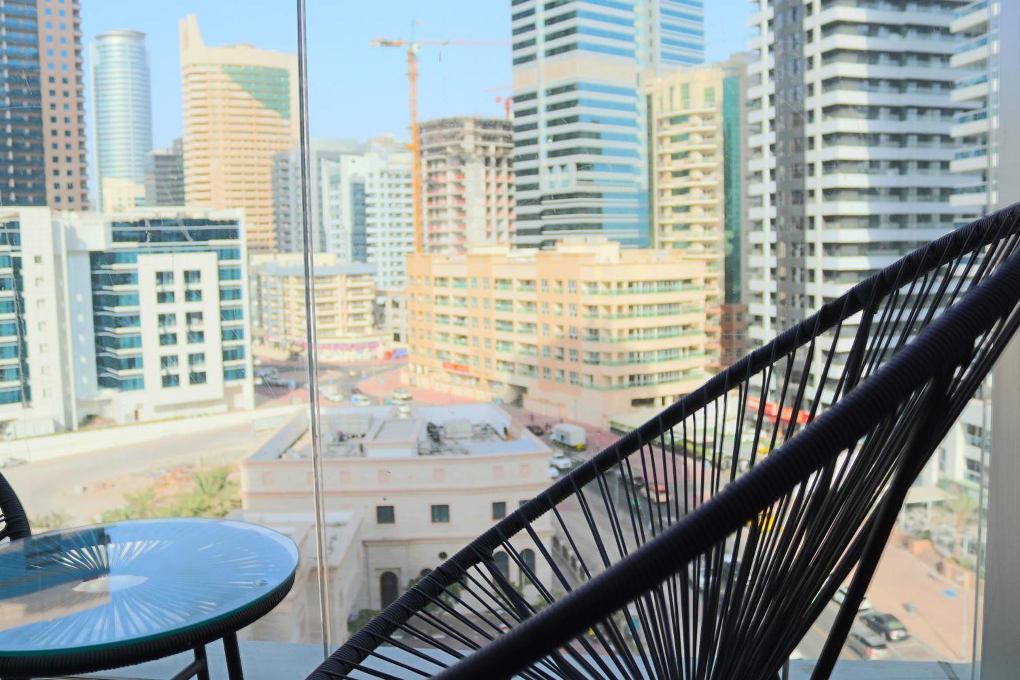 Casa Royale Vacation Home - Dubai Marina Buitenkant foto