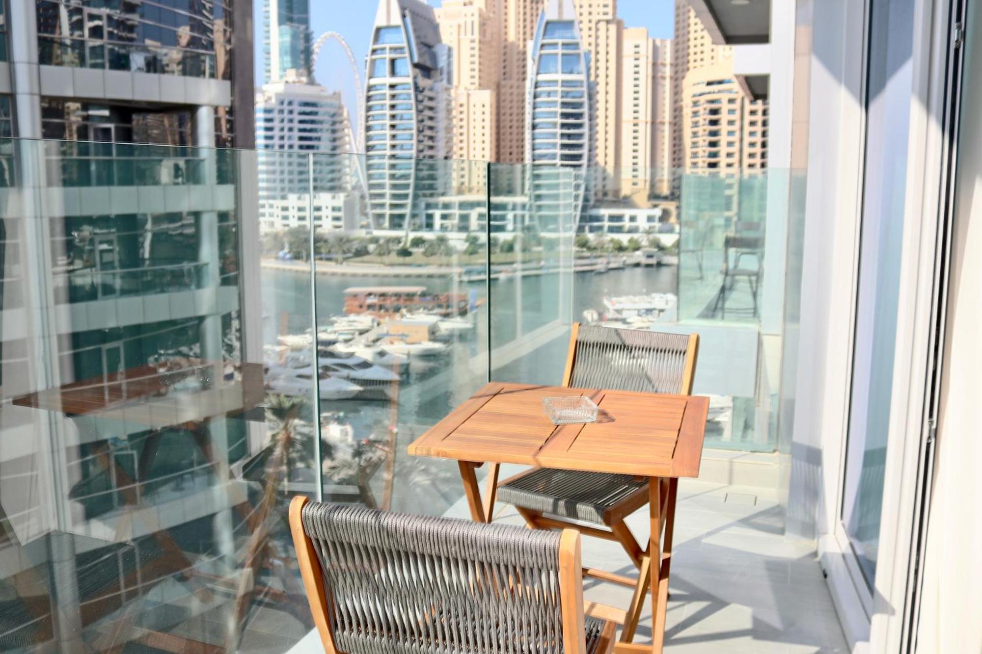 Casa Royale Vacation Home - Dubai Marina Buitenkant foto