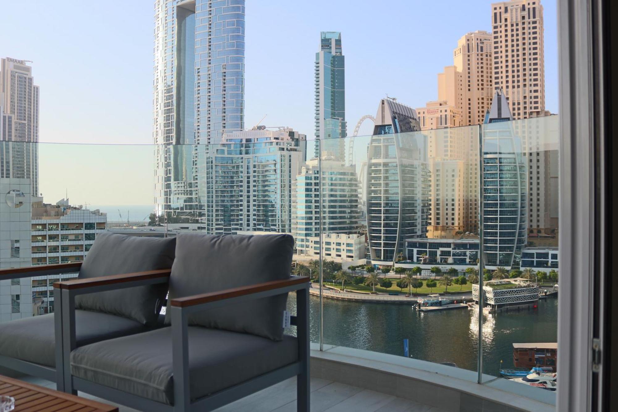 Casa Royale Vacation Home - Dubai Marina Buitenkant foto