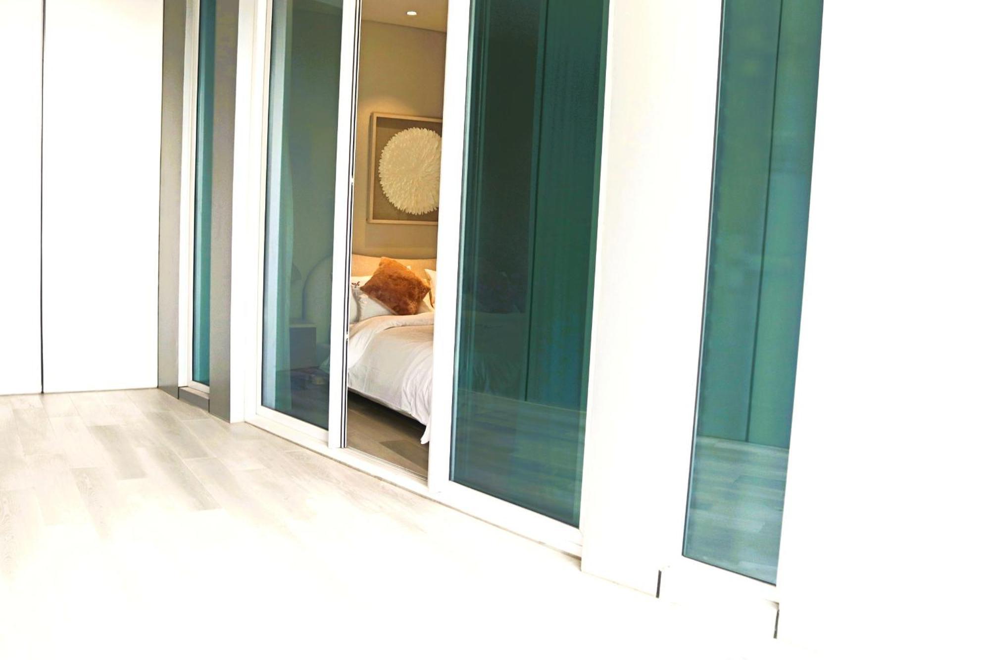 Casa Royale Vacation Home - Dubai Marina Buitenkant foto