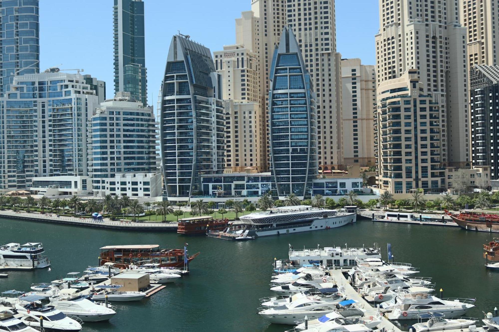 Casa Royale Vacation Home - Dubai Marina Buitenkant foto
